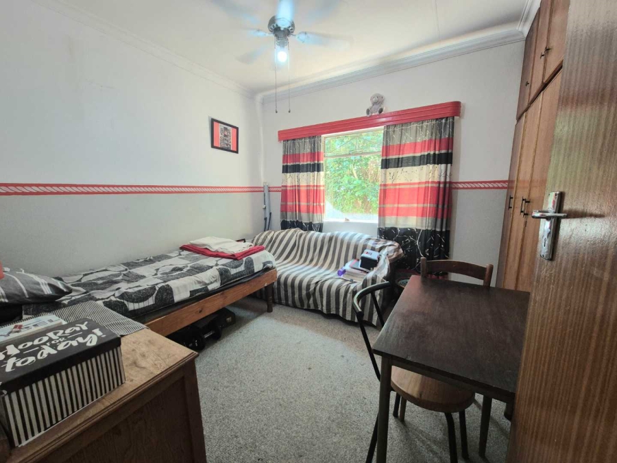 4 Bedroom Property for Sale in Langenhovenpark Free State